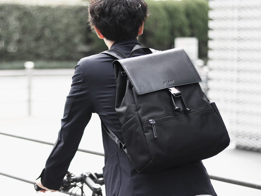 COMPOSED BACK PACK
